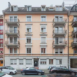 Visionapartments Albertstrasse - Contactless Check-in Appartement Zürich
