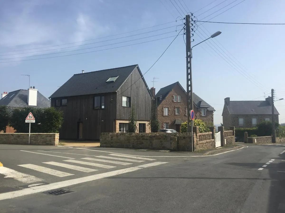 Homestay Chez Minh Thu Apartment Perros-Guirec