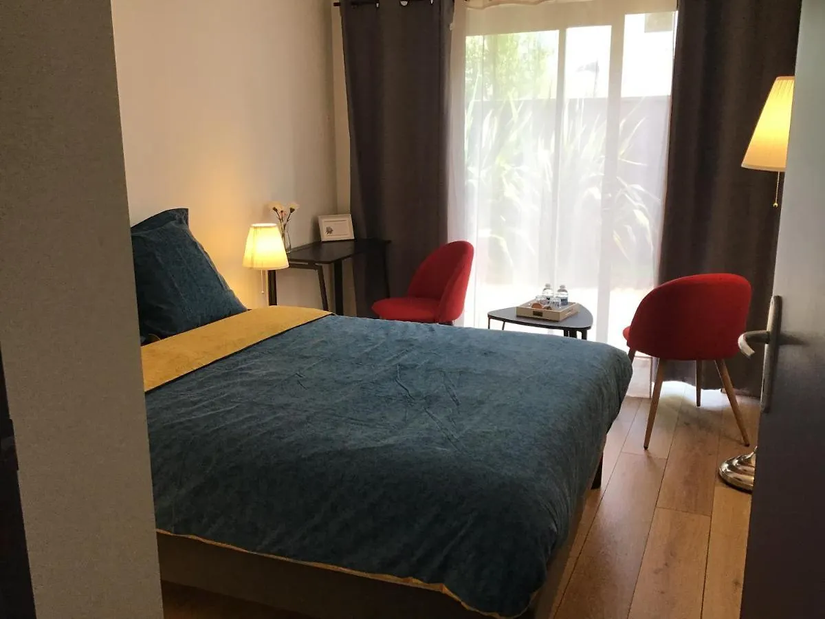 Chez Minh Thu Apartment Perros-Guirec Homestay